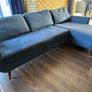 L-shaped sofa with a chaise lounge. Image 2