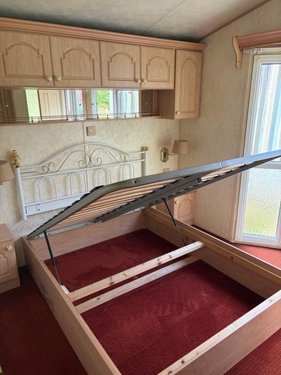 Willerby Wyndhurst 37x12 ft Mobile Home for Sale