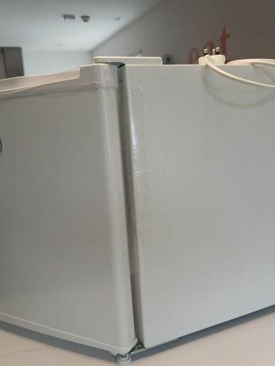 Power Point Mini Fridge or Freezer
