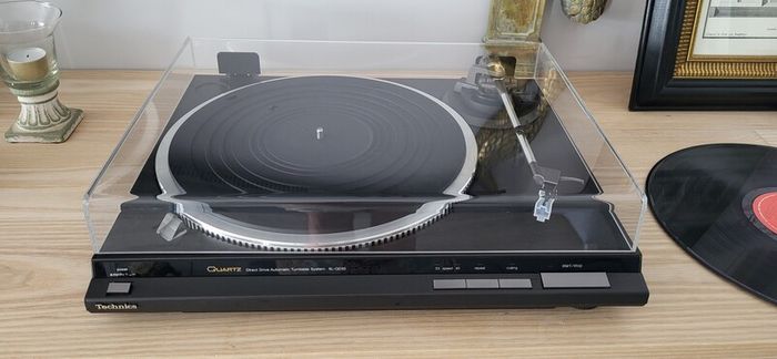 Technics SL QD33 Turntable