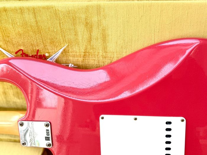 Fender Custom Shop '64 Stratocaster Journeyman, aged Fiesta red
