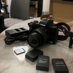 Canon EOS M50 Mirrorless Digital Camera - EF-M 15-45mm Lens Kit, Charger, SD card, 3 batteries