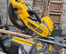 Dewalt Dhs780n 54v Xr Flexvolt 305mm Mitre Saw