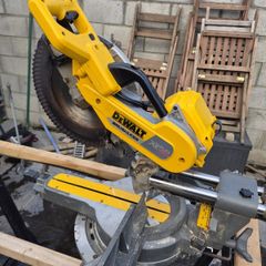 Dewalt Dhs780n 54v Xr Flexvolt 305mm Mitre Saw