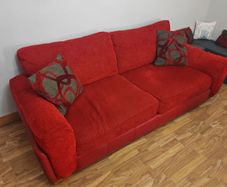 Red 1, 2, 3 mirage seater couch/Sofa and rug