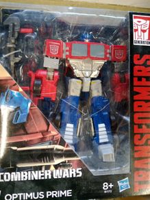 Transformers Combiner Wars Optimus Prime and Jazz