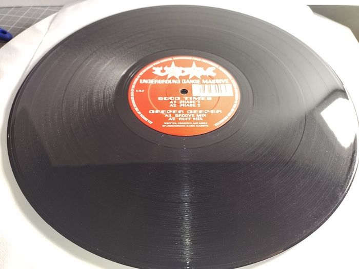 Underground Dance Massive - Good Times + Deeper Deeper - Labello Blanco Dance Records - Super SCARCE 90s DEEP House GEM!