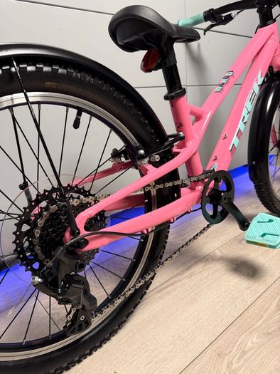 TREK Wahoo Path Kids Bike 20 inch (Like NEW)