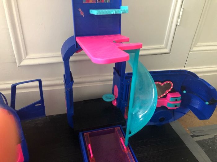 Barbie Campervan