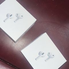 AirPods Pro 3 brand new sealed box