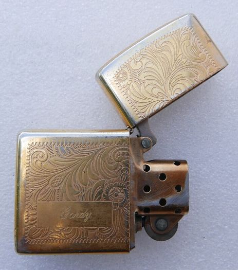 Vintage VENETIAN Engraved Zippo  Lighter Bradford