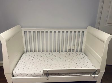 cotbed