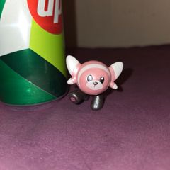 Pokemon Stufful Figure
