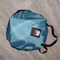 Deryan travel cot