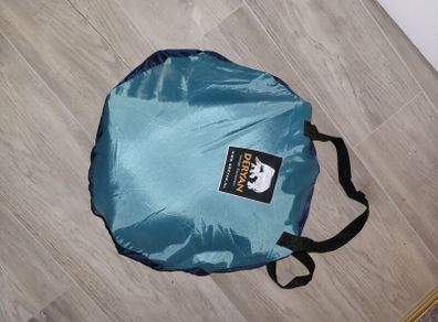 Deryan travel cot