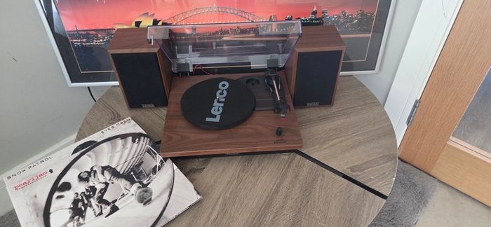 Lenco LS 100 Bluetooth Record Player With Speakers