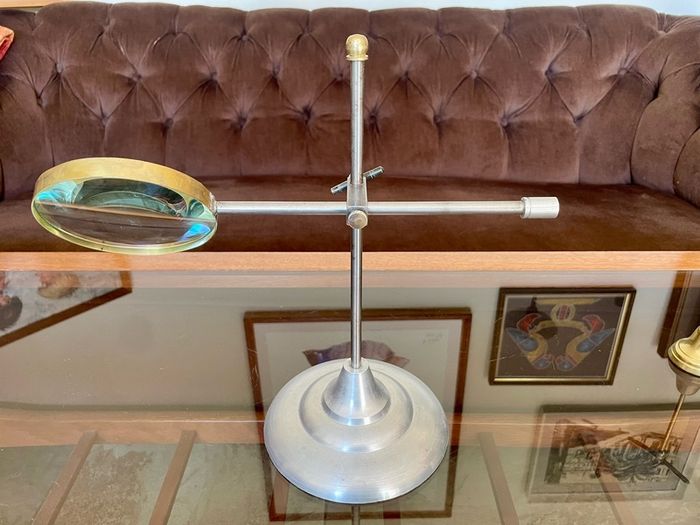 Nautical Decorative Magnifying Glass With Adjustable Stand Desktop Brass Detail