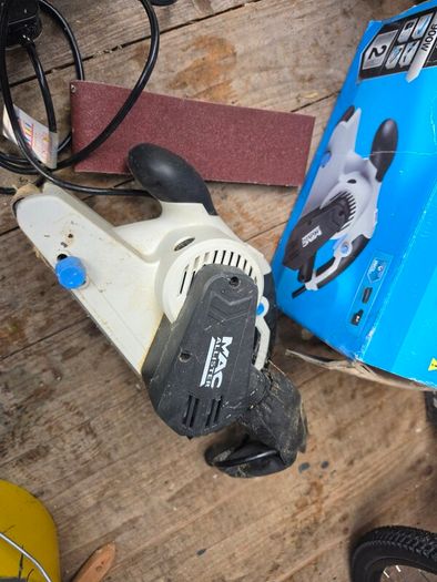 Mac Allister  Belt sander