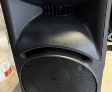 speakers