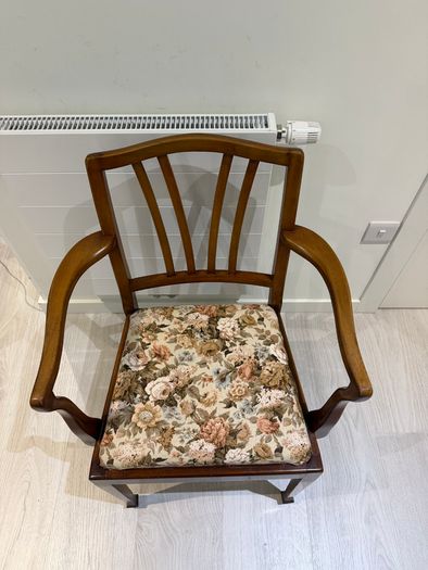 Dining Chairs Solid Wood  NEW Upholstery & Memory Foam