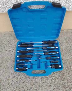 Brand New Snap-Mac 12 Pcs Screwdriver Set