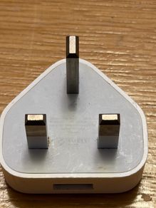 Official Apple 5W USB Wall Charger Plug Adapter