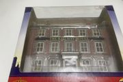 Bachmann Scenecraft 44-214 Railway Hotel 00 Scale