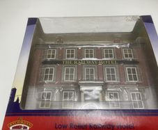 Bachmann Scenecraft 44-214 Railway Hotel 00 Scale