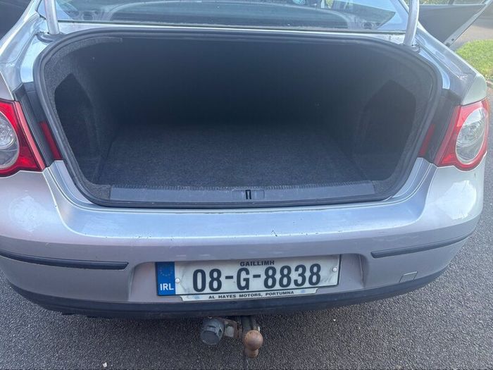 Low milage, Volkswagen Passat 2008
