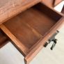 console table Image 4