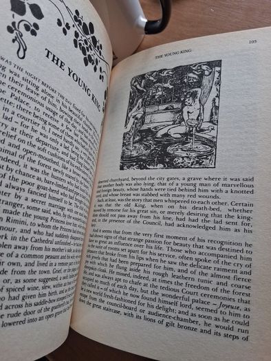 The Bedside Oscar Wilde hardback