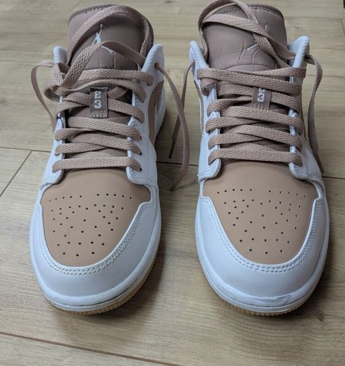 Jordan 1 Low "Hemp/White" sneakers