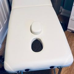 Tahiti Professional Portable Massage Table Bed (Cream) Excellent Condition