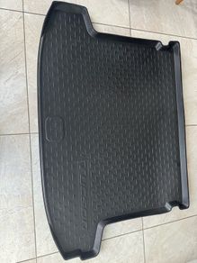 Tucson boot tray