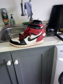 nike jordans