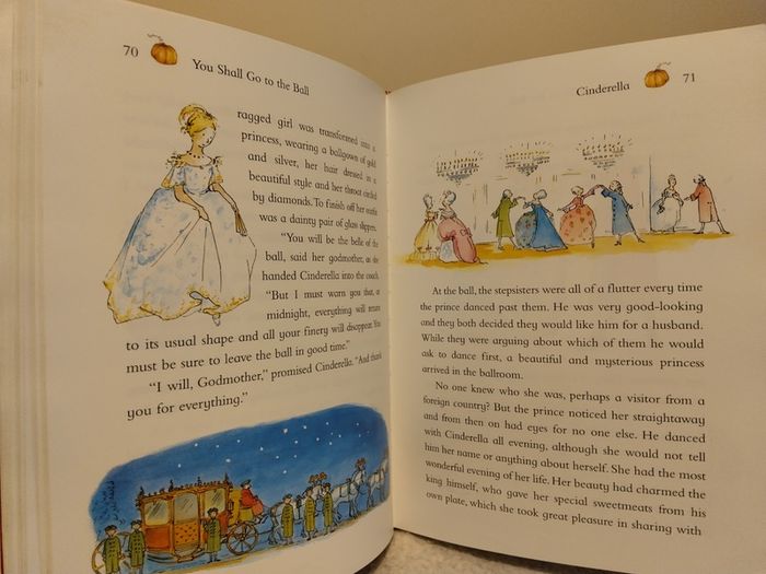 The MacMillan Treasury of Classic Nursery Stories by Mary Hoffman HARDBACK