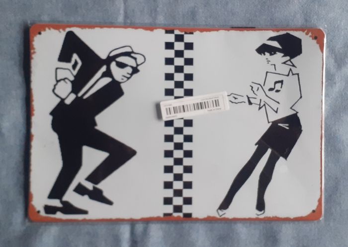 Ska tin signs