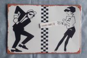Ska tin signs