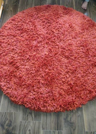 shaggy rug