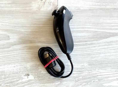 Nintendo Wii Nunchuck in Black - Original