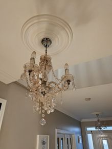 Ceiling lights. 2 Chandelier lights with 3 bulbs in each.