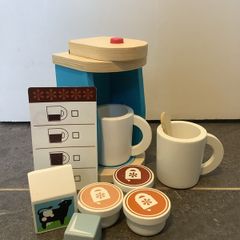 Melissa & Doug Coffee machine