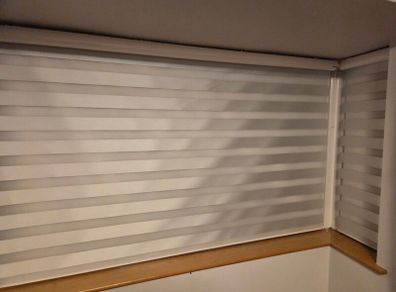Bay window blinds plus 1