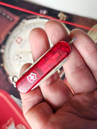 Victorinox Swiss Signature Lite 58mm Swiss Army Knife Keychain tool Collectable