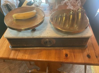 vintage weighing