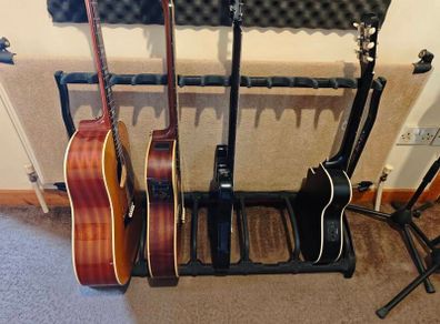 K&M 5 Guitar/Bass Stand