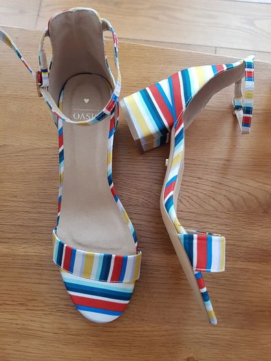 Oasis Sandals New