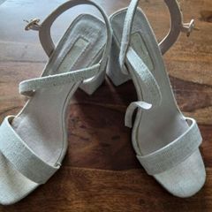 ladies linen look block heels size 4