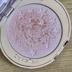 Charlotte Tilbury Champagne Glow Highlighter