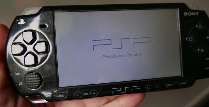 Sony PSP 2000 PlayStation Portable System